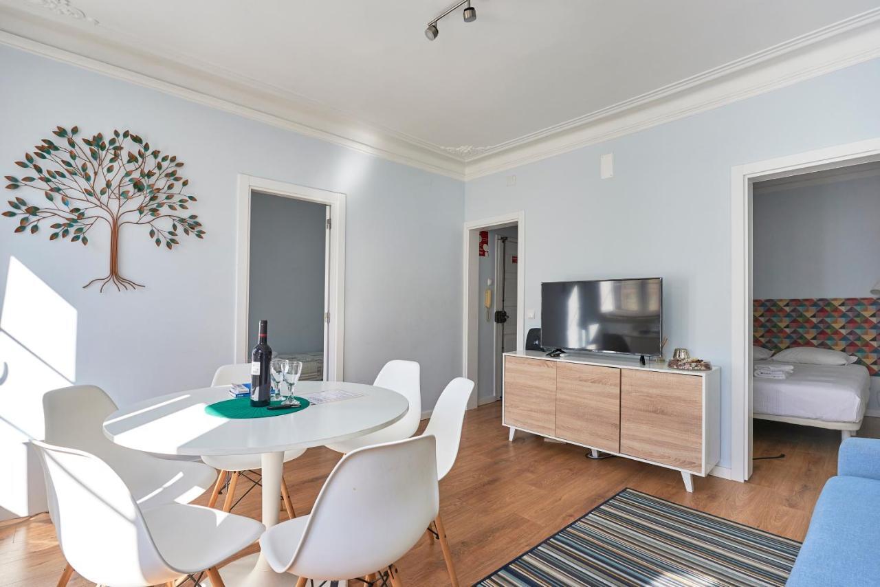 Elegant Riverview Apartment In Historical Lisbon Luaran gambar